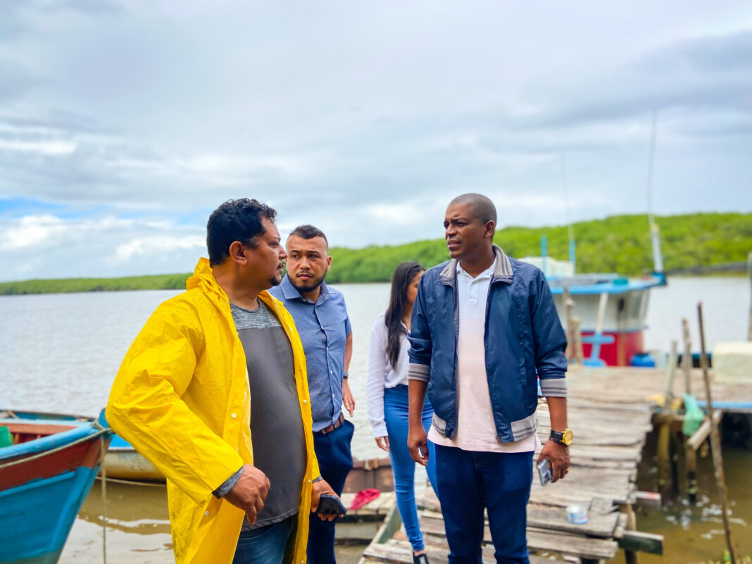 prefeito-gilvan-producoes-visita-obras-do-cais-do-rio-jucurucu prefeito-gilvan-producoes-visita-obras-do-cais-do-rio-jucurucu
